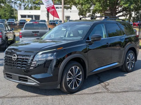 Another view of 2026 Nissan Pathfinder Platinum for sale in Kennesaw, GA at Town Center Nissan