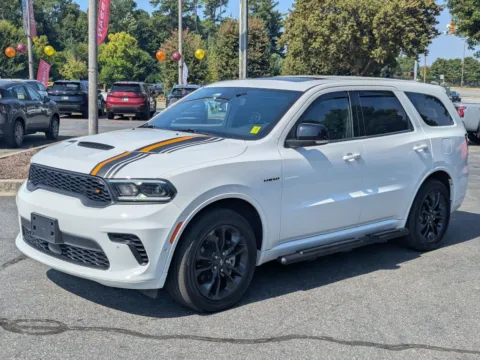 Another view of 2023 Dodge Durango Hemi Orange for sale in Kennesaw, GA at Town Center Nissan