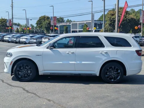 More photos of 2023 Dodge Durango Hemi Orange at Town Center Nissan, GA