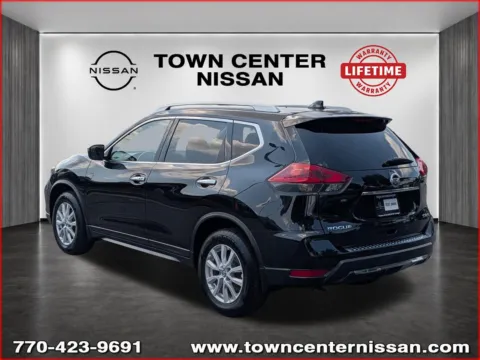 More photos of 2019 Nissan Rogue SV at Town Center Nissan, GA