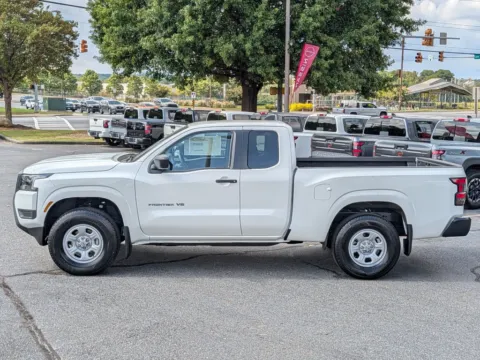 More photos of 2027 Nissan Frontier S at Town Center Nissan, GA