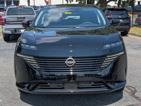 Photos of 2027 Nissan Murano Platinum for sale in Kennesaw, GA at Town Center Nissan