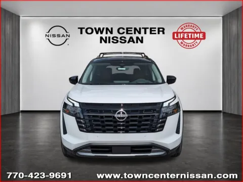 Photos of 2026 Nissan Pathfinder Platinum for sale in Kennesaw, GA at Town Center Nissan