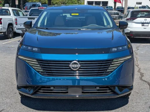 Photos of 2027 Nissan Murano Platinum for sale in Kennesaw, GA at Town Center Nissan