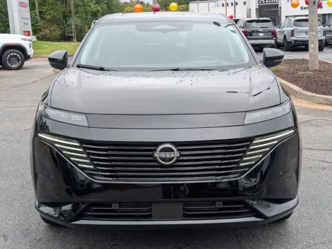 Photos of 2025 Nissan Murano Platinum for sale in Kennesaw, GA at Town Center Nissan