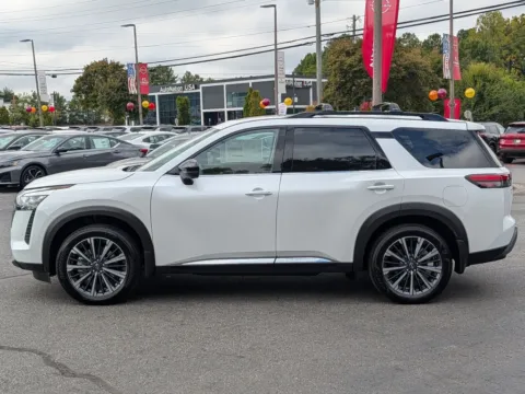 More photos of 2026 Nissan Pathfinder Platinum at Town Center Nissan, GA