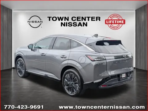 More photos of 2027 Nissan Murano Platinum at Town Center Nissan, GA