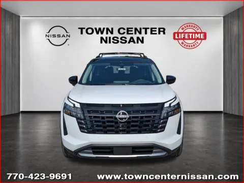 Photos of 2026 Nissan Pathfinder Platinum for sale in Kennesaw, GA at Town Center Nissan