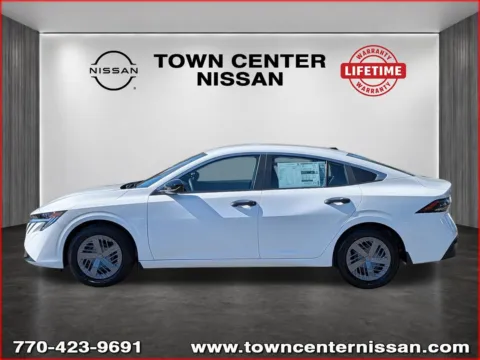 More photos of 2027 Nissan Sentra S at Town Center Nissan, GA