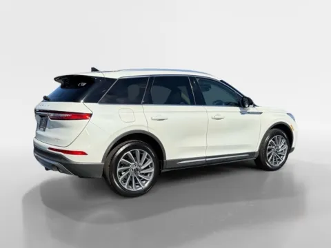 More photos of 2023 Lincoln Corsair Reserve at Morristown Nissan, TN