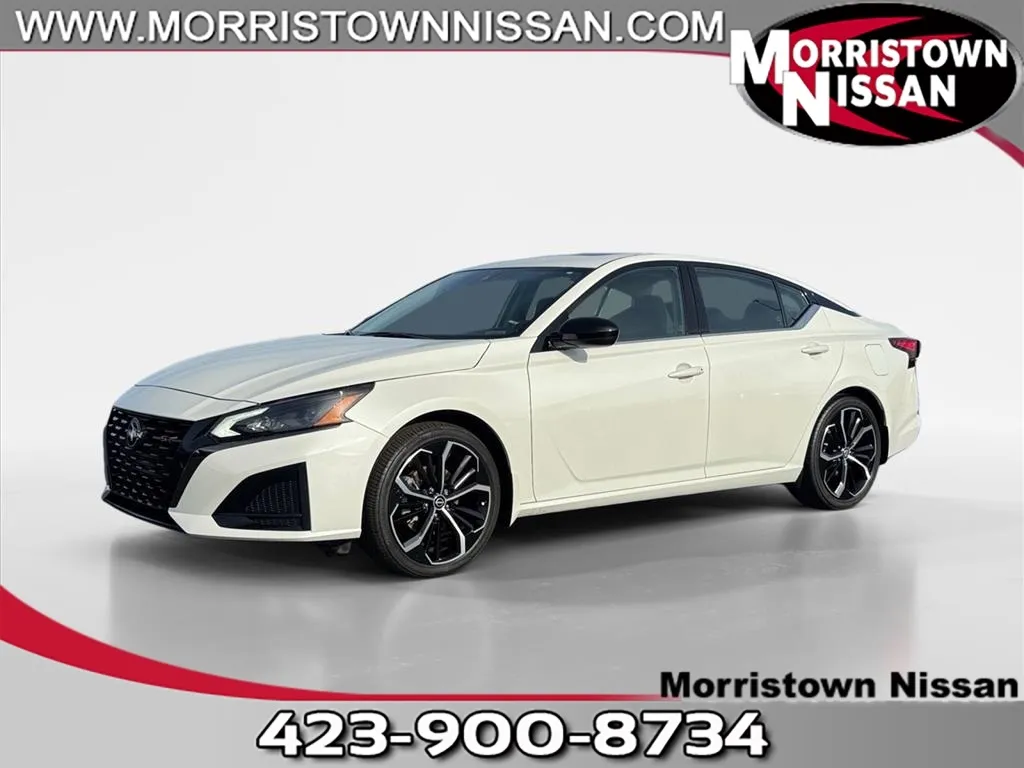 White 2023 Nissan Altima 2.5 SR for sale in Morristown, TN