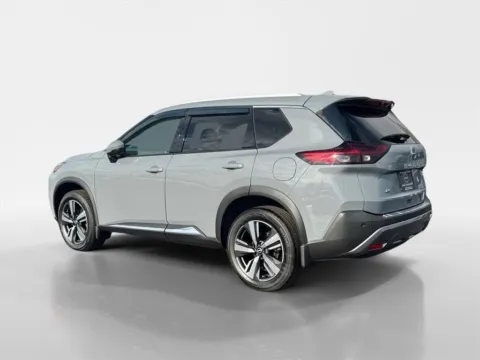 Another view of 2022 Nissan Rogue SL for sale in Morristown, TN at Morristown Nissan