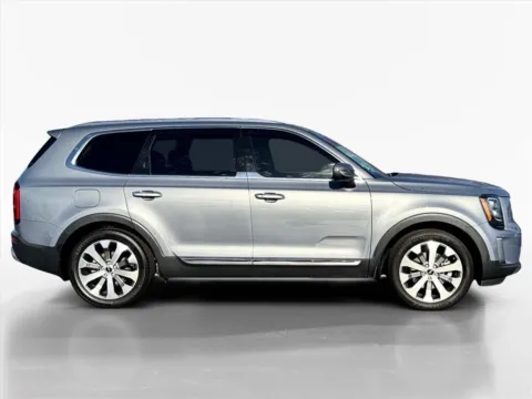 More photos of 2022 Kia Telluride EX at Morristown Nissan, TN