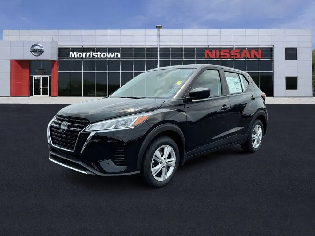 2025 Nissan KICKS PLAY Base - Photo 8