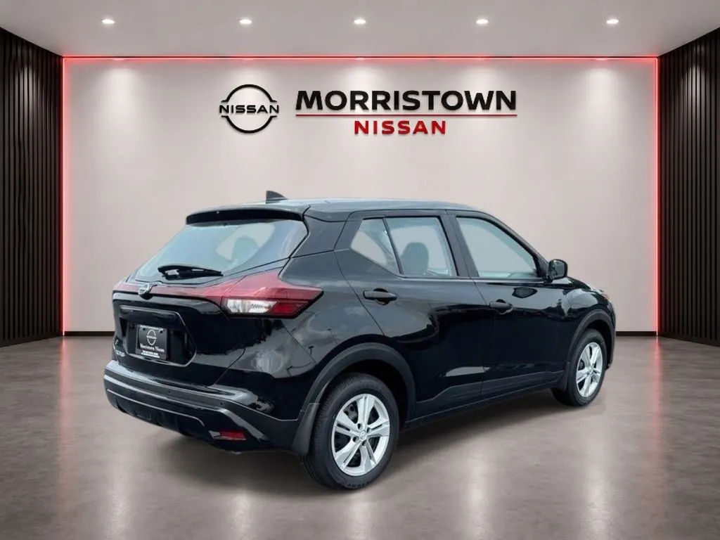 2025 Nissan KICKS PLAY Base - Photo 6