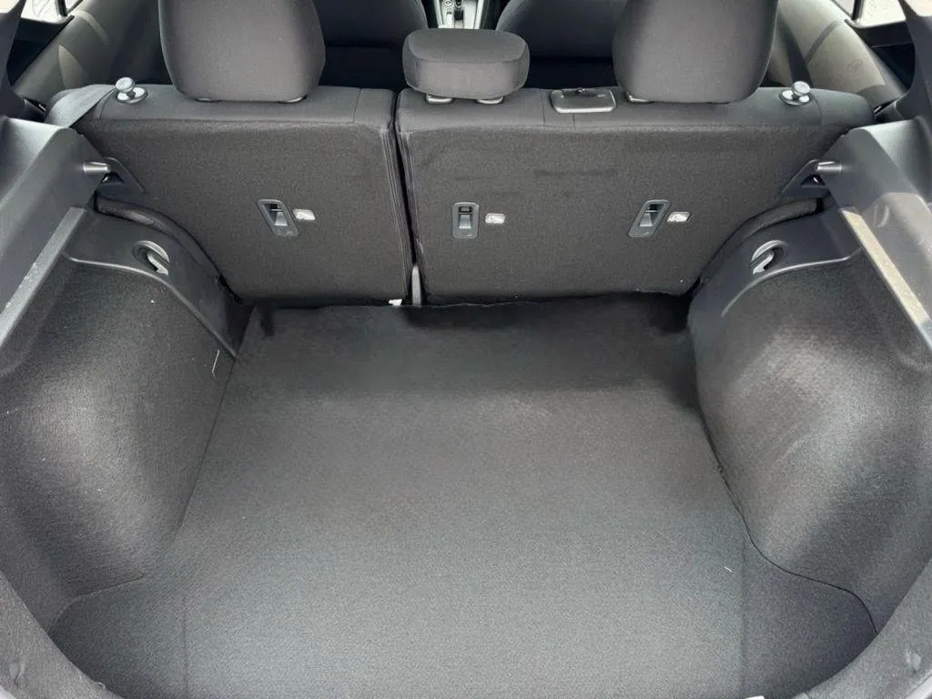 2025 Nissan KICKS PLAY Base - Photo 18