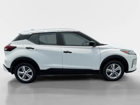 More photos of 2025 Nissan Kicks Play S at Morristown Nissan, TN