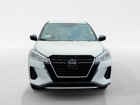 Photos of 2025 Nissan Kicks Play S for sale in Morristown, TN at Morristown Nissan