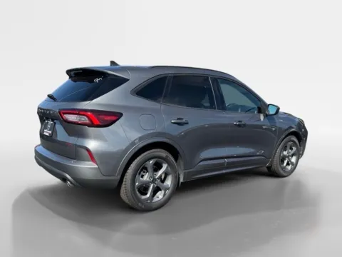 More photos of 2024 Ford Escape ST-Line at Morristown Nissan, TN