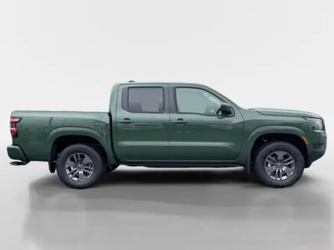 More photos of 2026 Nissan Frontier SV at Morristown Nissan, TN