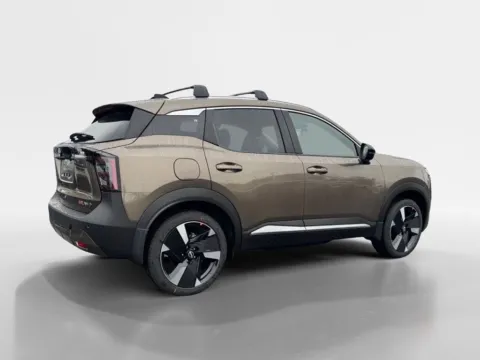 More photos of 2026 Nissan Kicks SR at Morristown Nissan, TN