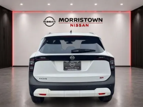 More photos of 2026 Nissan Kicks SR at Morristown Nissan, TN