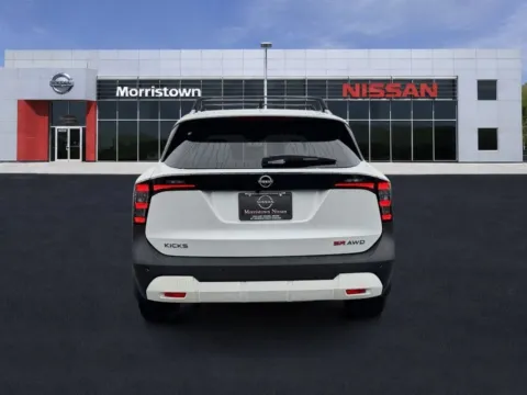 More photos of 2026 Nissan Kicks SR at Morristown Nissan, TN