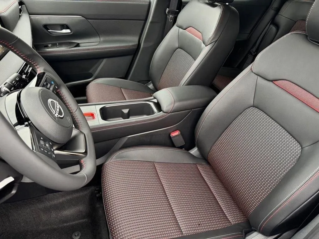 2026 Nissan KICKS SR AWD - Photo 10