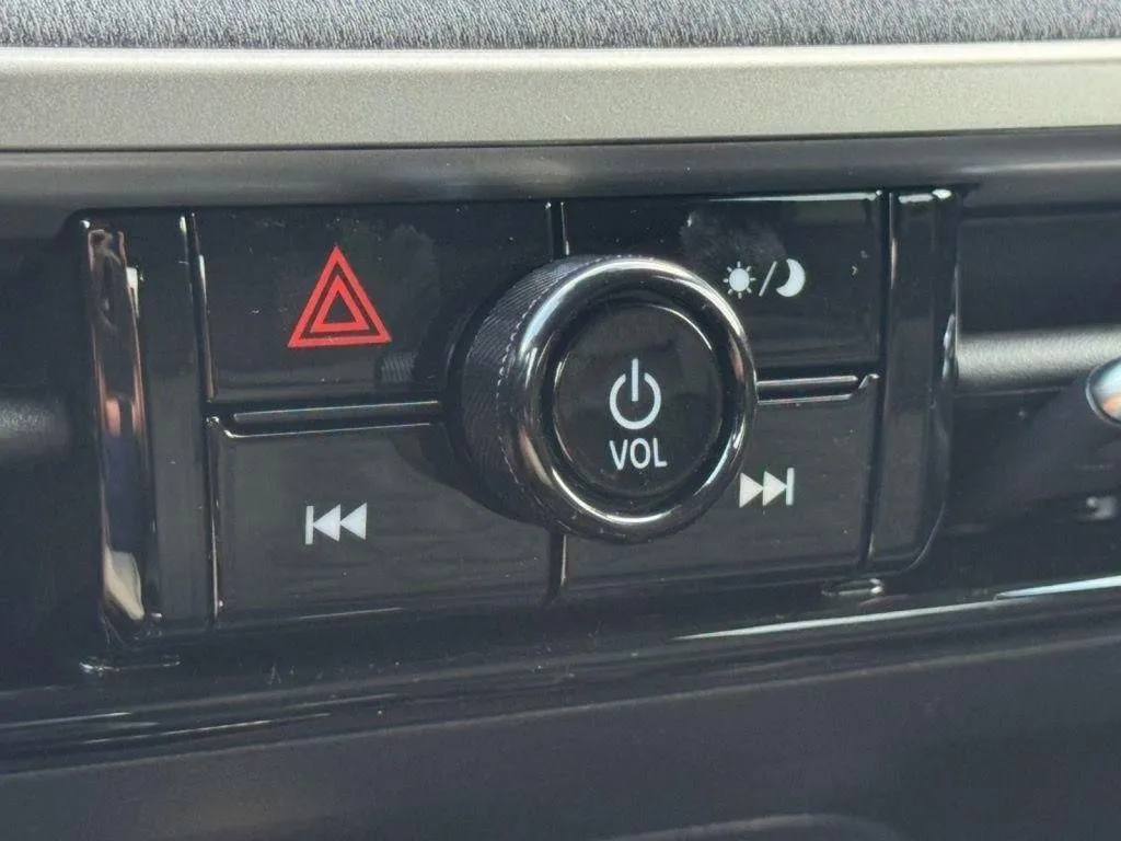 2026 Nissan KICKS SV AWD - Photo 14