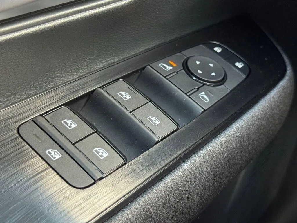2026 Nissan KICKS SV AWD - Photo 17