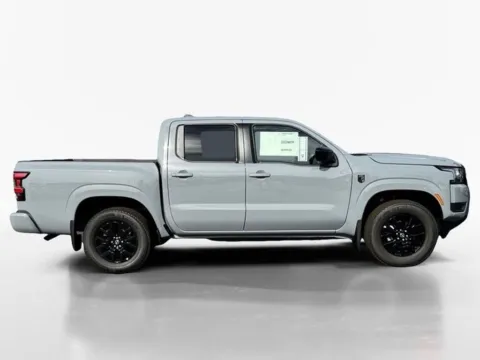 More photos of 2026 Nissan Frontier SV at Morristown Nissan, TN