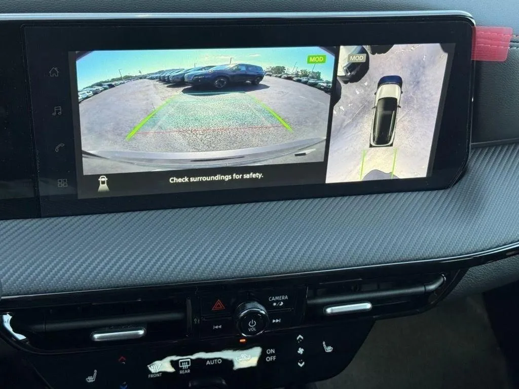 2026 Nissan KICKS SR AWD - Photo 11
