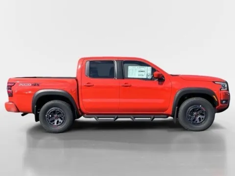 More photos of 2026 Nissan Frontier PRO-4X at Morristown Nissan, TN