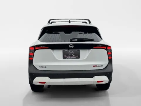More photos of 2026 Nissan Kicks SR at Morristown Nissan, TN