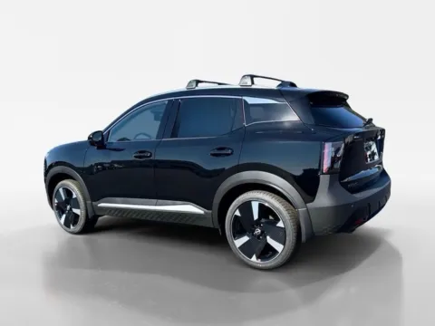 Photos of 2026 Nissan Kicks SR for sale in Morristown, TN at Morristown Nissan