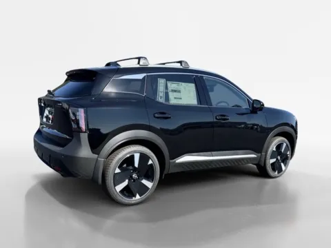 More photos of 2026 Nissan Kicks SR at Morristown Nissan, TN