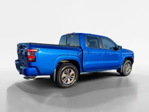 More photos of 2026 Nissan Frontier SV at Morristown Nissan, TN