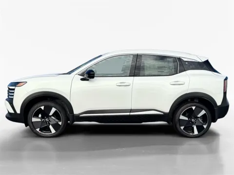 Photos of 2026 Nissan Kicks SR for sale in Morristown, TN at Morristown Nissan