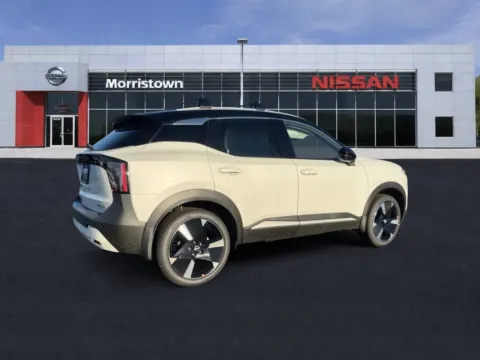 More photos of 2026 Nissan Kicks SR at Morristown Nissan, TN