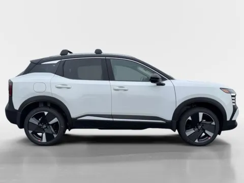 More photos of 2026 Nissan Kicks SR at Morristown Nissan, TN