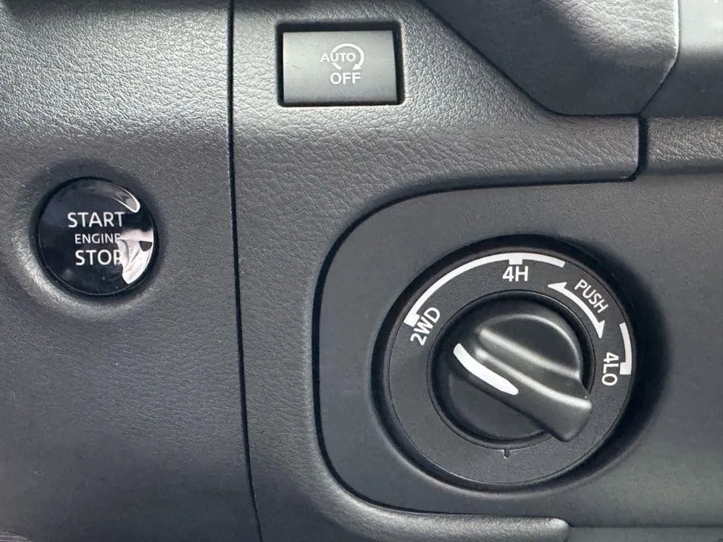 2026 Nissan Frontier SV - Photo 14