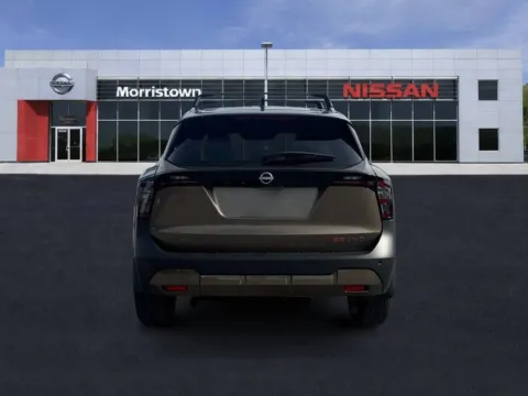 More photos of 2026 Nissan Kicks SR at Morristown Nissan, TN