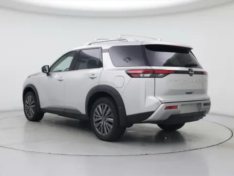 Photos of 2025 Nissan Pathfinder SL for sale in Morristown, TN at Morristown Nissan