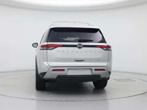 Another view of 2025 Nissan Pathfinder SL for sale in Morristown, TN at Morristown Nissan