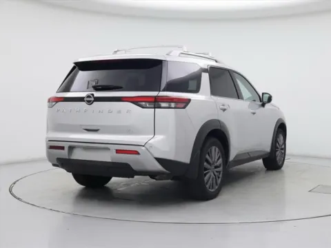 More photos of 2025 Nissan Pathfinder SL at Morristown Nissan, TN