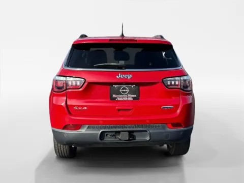 More photos of 2018 Jeep Compass Latitude at Morristown Nissan, TN