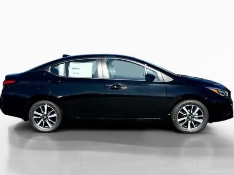 More photos of 2025 Nissan Versa 1.6 SV at Morristown Nissan, TN