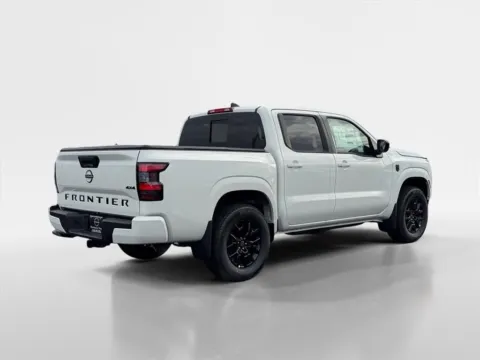 More photos of 2026 Nissan Frontier SV at Morristown Nissan, TN