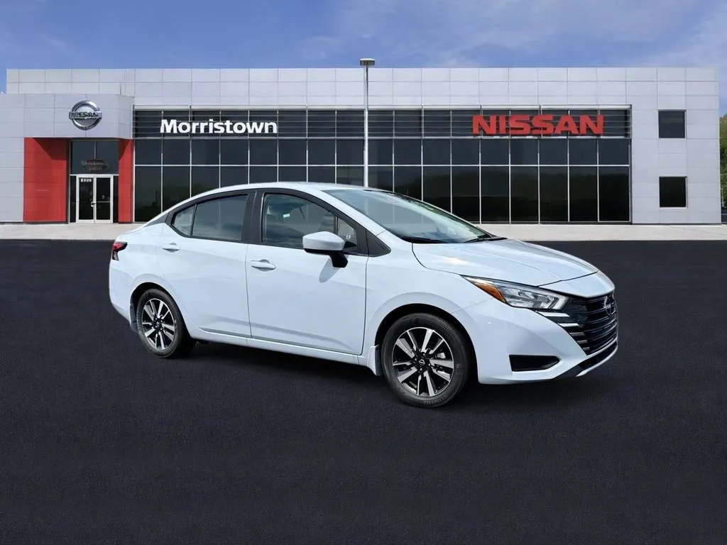 2025 Nissan Versa 1.6 SV CVT's photo