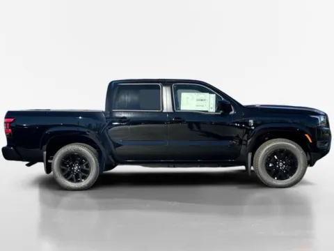 More photos of 2026 Nissan Frontier PRO-4X at Morristown Nissan, TN